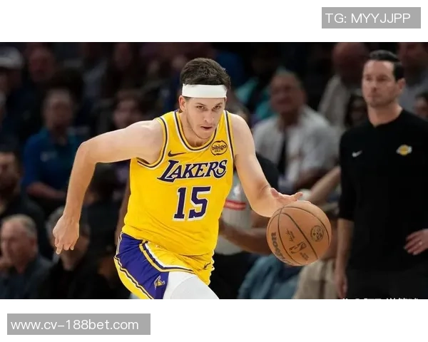 东子与老詹短信互动揭秘里夫斯自嘲投丢14个球太菜了 东子与老詹短信互动揭秘里夫斯自嘲投丢14个球太菜了