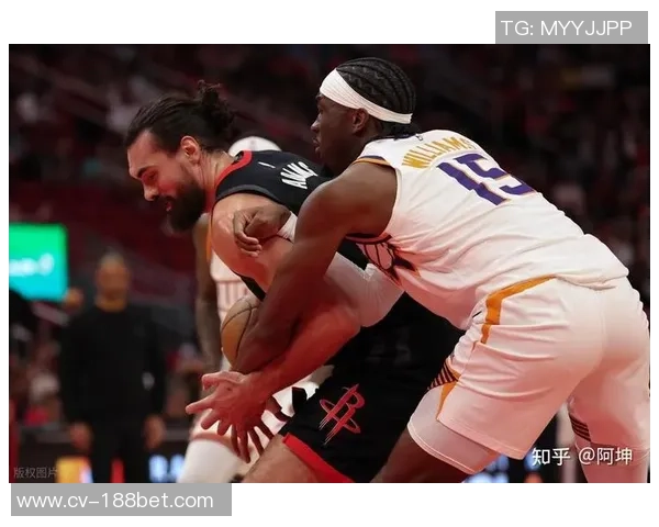 布克调侃狄龙表现如JR史密斯全场得分如潮涌动