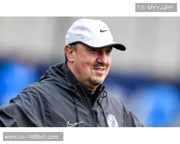 前大连人球员质疑上海人执教失控高层决策引发争议 前大连人球员质疑上海人执教失控高层决策引发争议